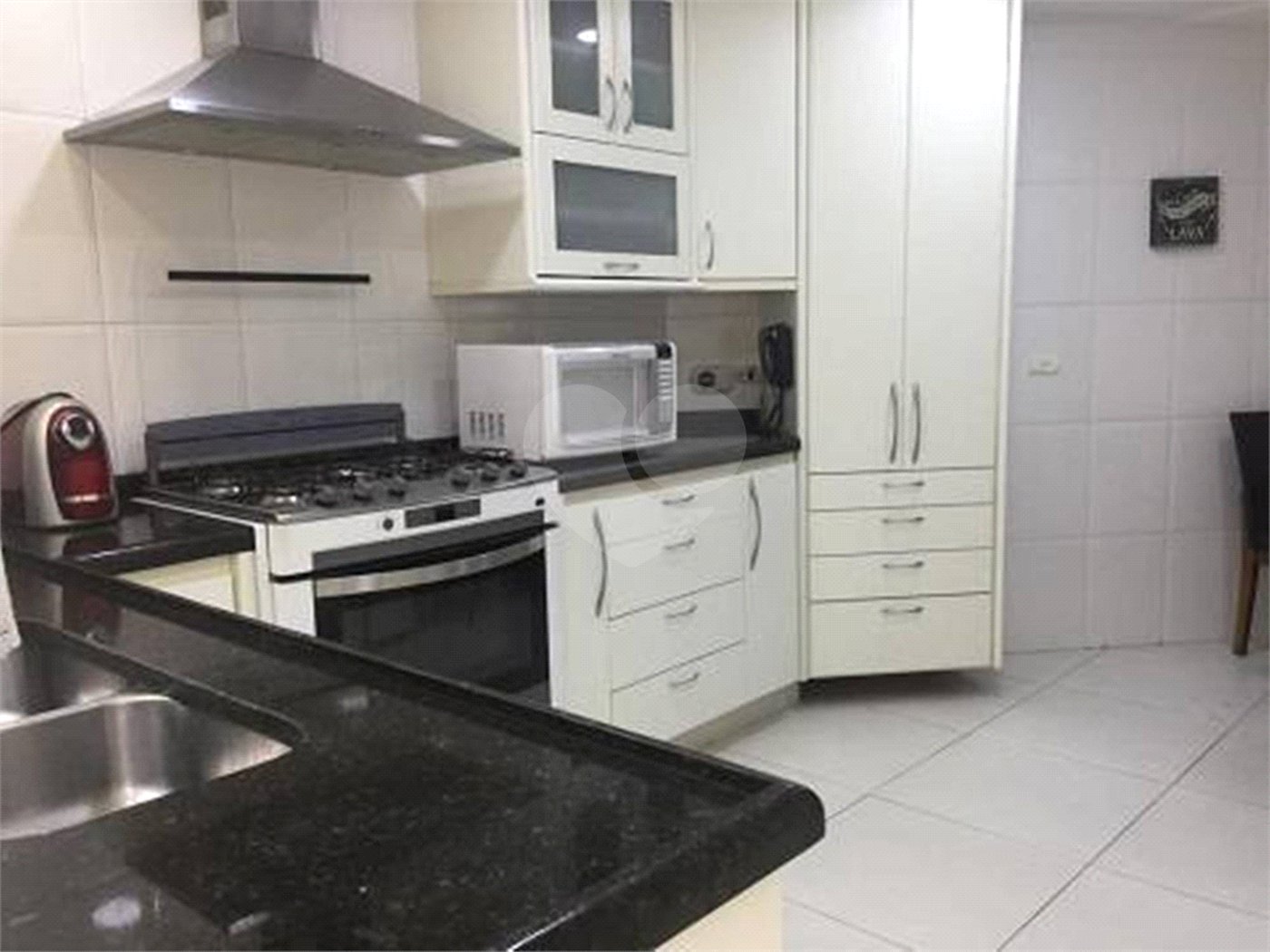 Casa à venda com 4 quartos, sendo 3 suítes, no condomínio Residencial Nova Cantareira, São Paulo - SP