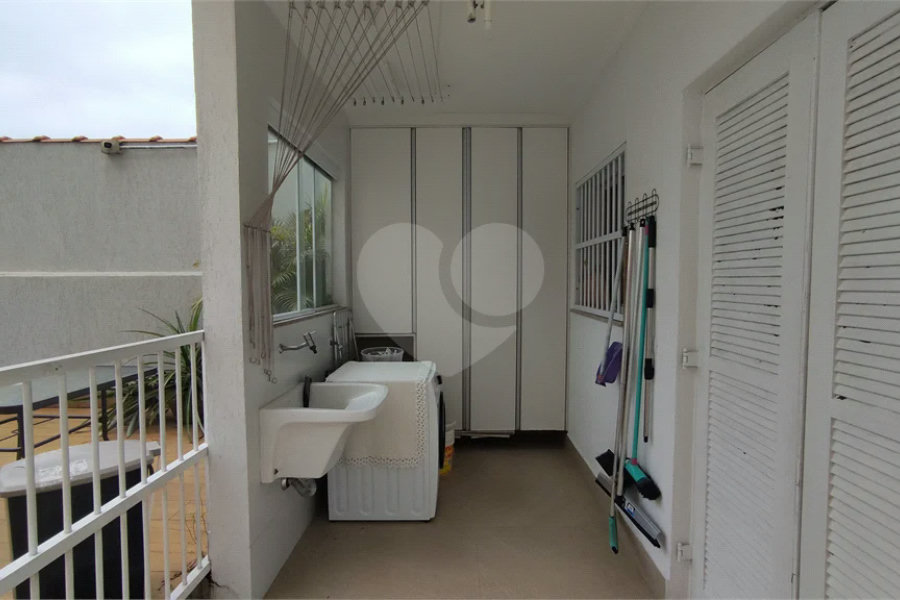 Casa à venda com 2 quartos, sendo 1 suíte, em São Lourenço, Bertioga, SP