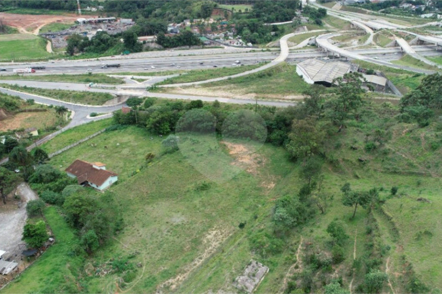 Terreno à venda ou para alugar com 2 quartos, sendo 1 suíte, em Parque Edu Chaves, São Paulo, SP