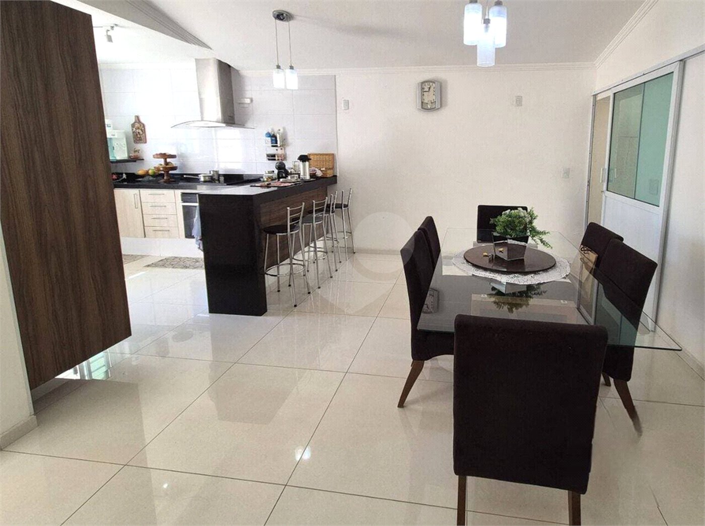 Casa à venda com 3 quartos, sendo 1 suíte,  em Vila Augusta, Sorocaba, SP