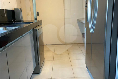 Apartamento à venda com 2 suítes em Vila Mariana, São Paulo, SP