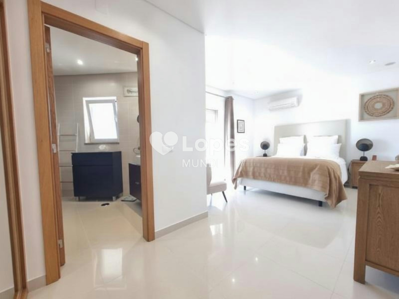 Casa com 4 quartos à venda em Albufeira, Algarve, Portugal – Vista para o mar e piscina