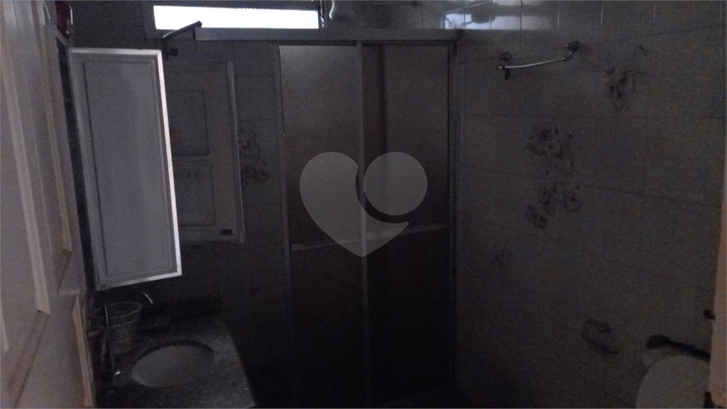 Terreno à venda com 8 quartos, sendo 2 suítes, em Santana, São Paulo, SP