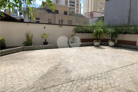 Apartamento à venda ou para alugar com 4 quartos, sendo 1 suíte, em Pinheiros, São Paulo, SP