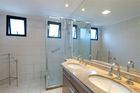 Apartamento à venda com 3 suítes em Vila Suzana, São Paulo, SP