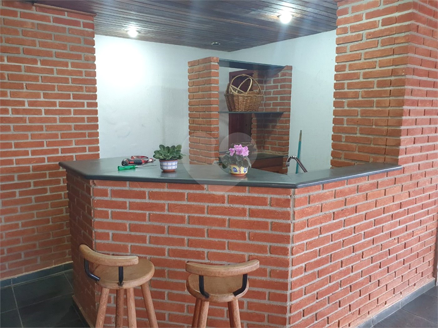 Sobrado à venda com 4 suítes em Tremembé, São Paulo, SP