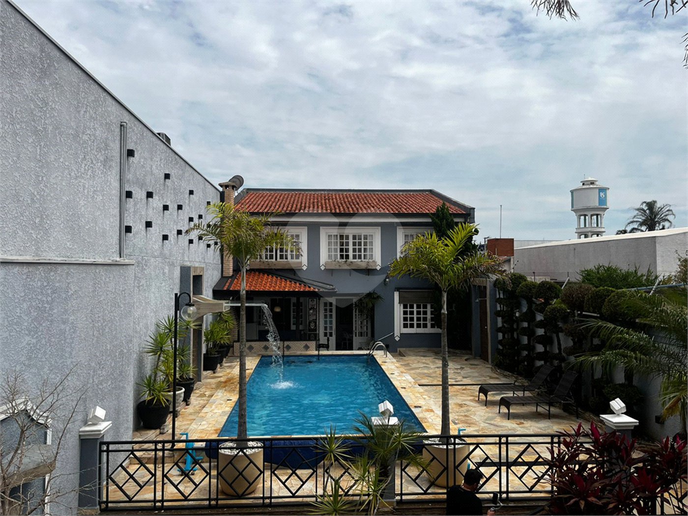 Casa à venda com 6 quartos, sendo 3 suítes, no Centro, Itapetininga, SP