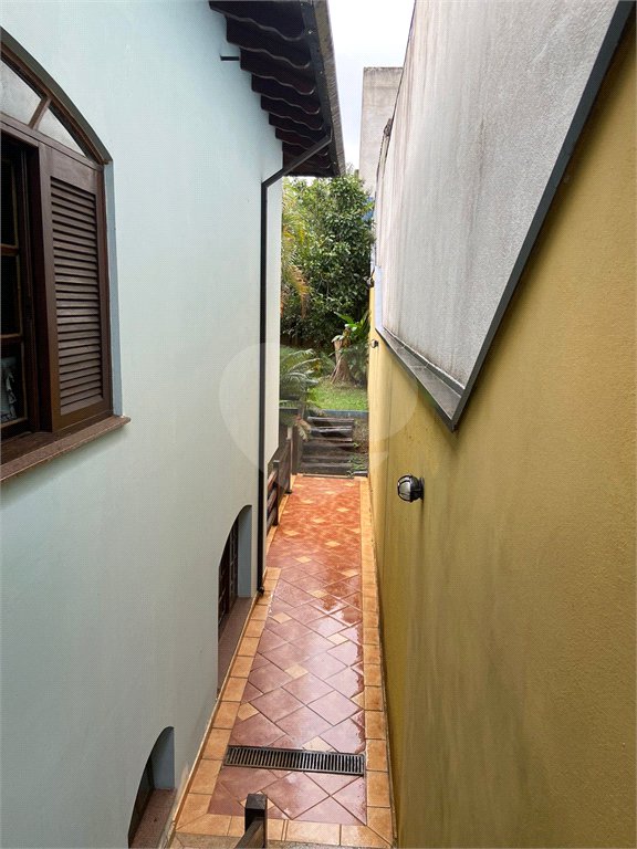 Sobrado à venda com 4 quartos, sendo 1 suíte,  em Vila Suissa, Mogi das Cruzes, SP