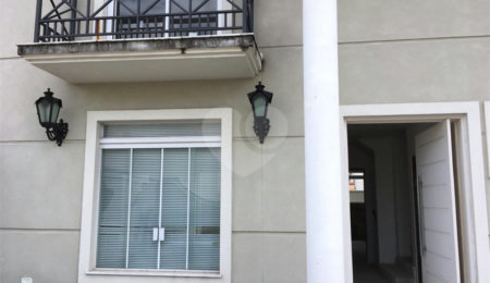 Casa à venda com 4 quartos, sendo 3 suítes,  em Vila Monumento, São Paulo, SP