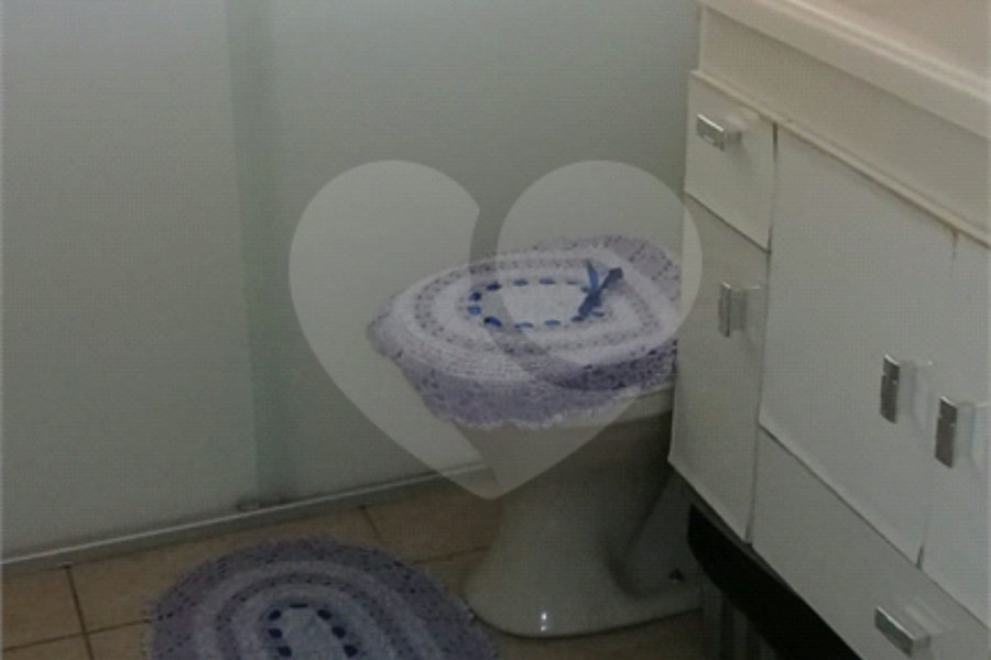 Sobrado à venda com 2 quartos em Tremembé, São Paulo, SP