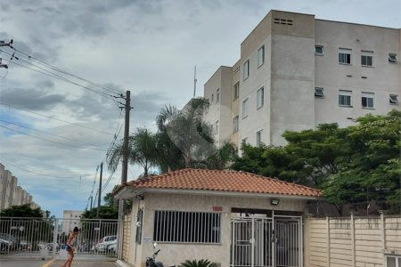 Apartamento à venda com 2 quartos em Jardim São João (jaraguá), São Paulo, SP