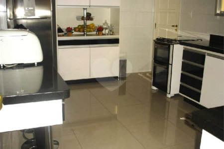 Sobrado à venda com 3 quartos, sendo 2 suítes, em Vila Vera, São Paulo, SP