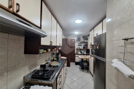 Apartamento à venda com 3 quartos, sendo 1 suíte,  em Vila Isabel, Rio de Janeiro, RJ