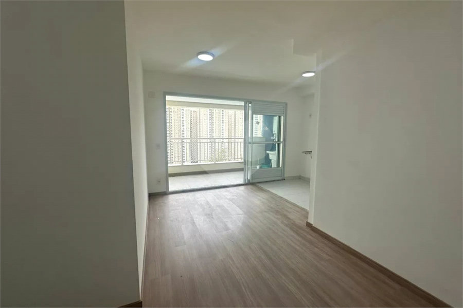 Apartamento para alugar com 3 quartos, sendo 1 suíte, em Barueri, Barueri, SP