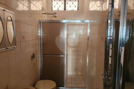 Casa à venda com 2 quartos no Centro, Araraquara, SP