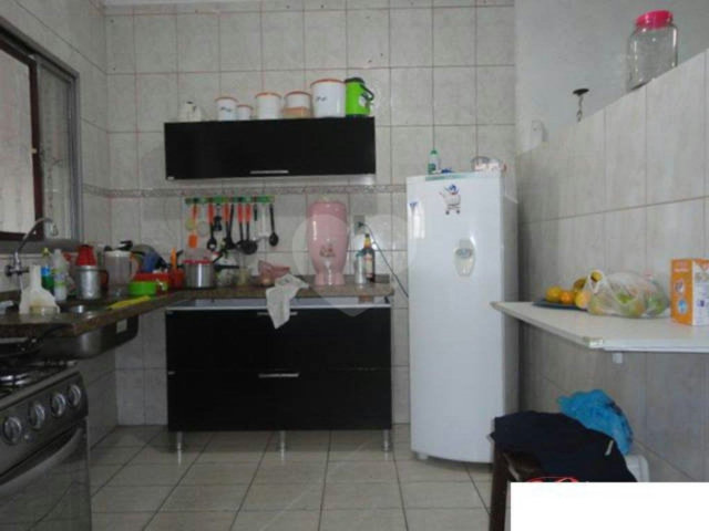 Casa de Vila à venda com 6 quartos em Jardim Peri, São Paulo, SP
