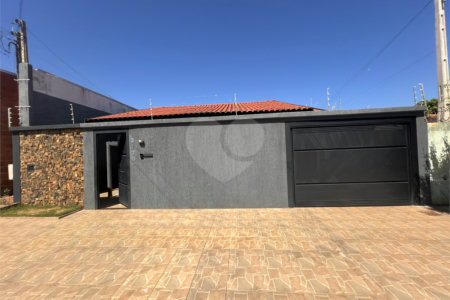 Casa à venda com 3 quartos, sendo 1 suíte, em Jardim Angelica, Três Lagoas, MS