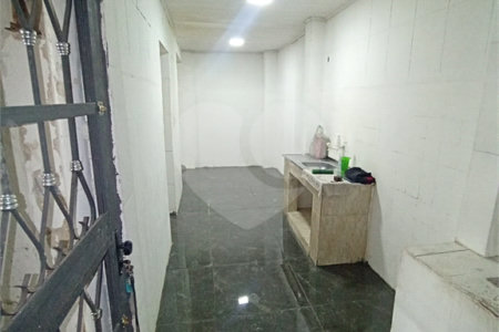 Casa à venda com 5 quartos em Campo Grande, Rio de Janeiro, RJ