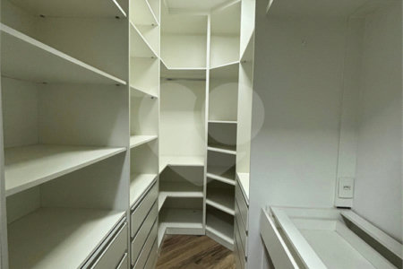 Casa à venda com 3 quartos, sendo 1 suíte,  em Jardim Santa Mena, Guarulhos, SP
