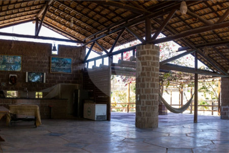Sítio à venda com 19 quartos, sendo 4 suítes,  em Parque da Grama, Indaiatuba, SP