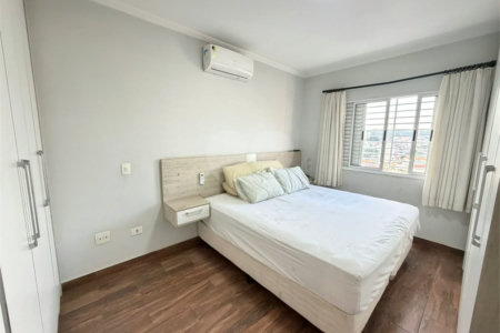 Sobrado à venda com 3 quartos, sendo 2 suítes,  em Água Fria, São Paulo, SP