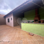 Casa à venda com 3 quartos, sendo 1 suíte, em Vila Recreio, Itapetininga, SP