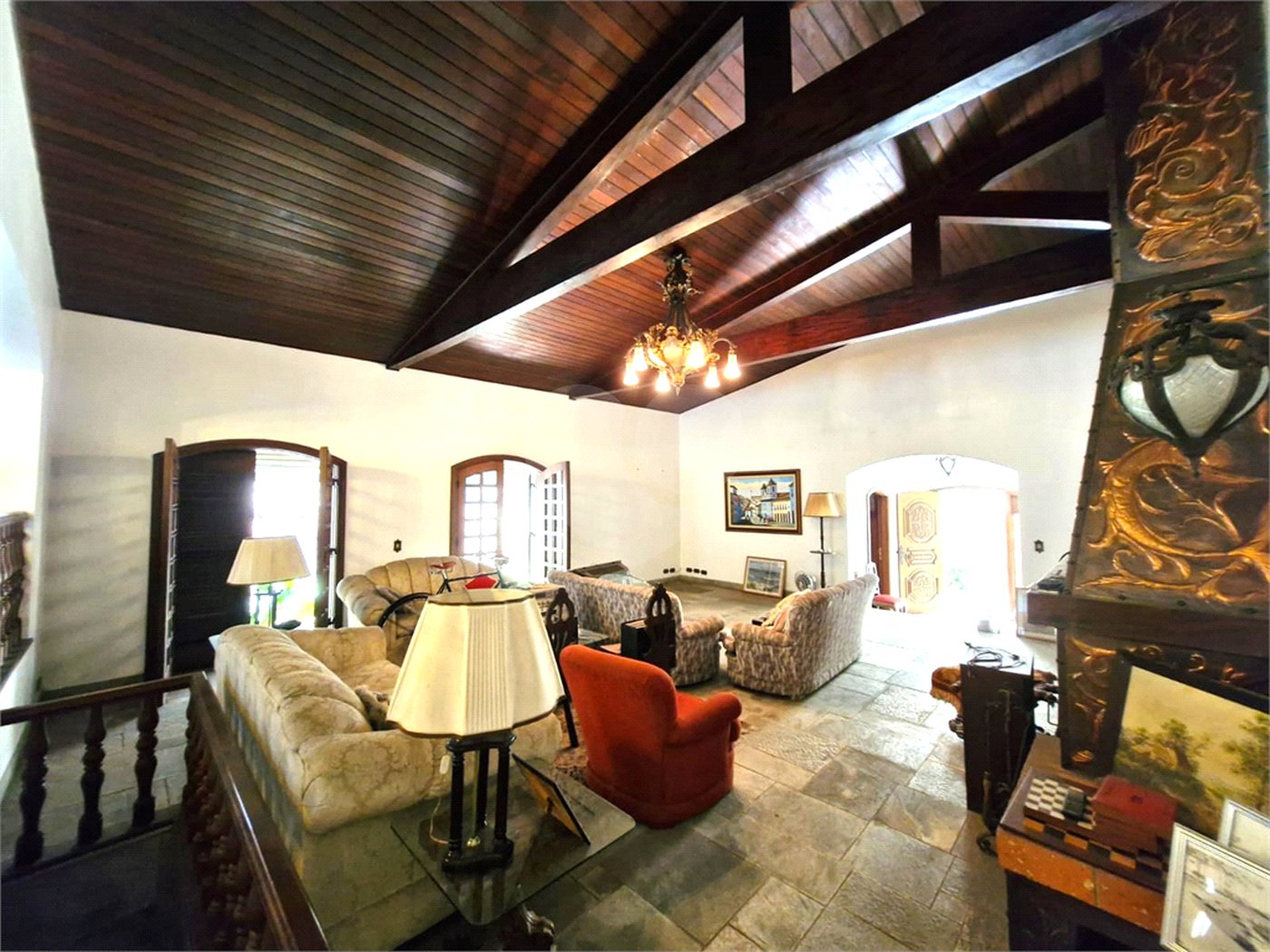 Casa Térrea à venda com 5 quartos, sendo 3 suítes, em Granja Julieta, São Paulo, SP