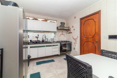 Sobrado à venda com 3 quartos, sendo 1 suíte, em Jardim Prudência, São Paulo, SP