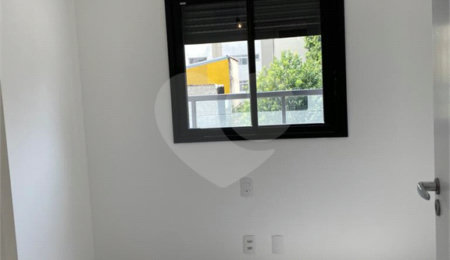 Apartamento à venda com 2 quartos, sendo 1 suíte,  em Saúde, São Paulo, SP