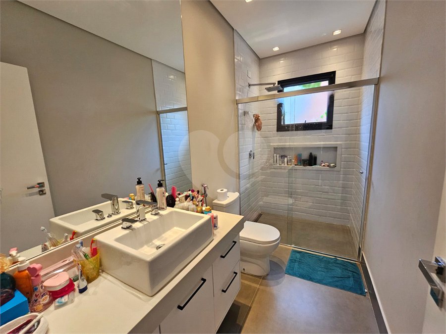 Casa à venda com 4 suítes no condomínio Residencial Itahyê, Santana de Parnaíba - SP