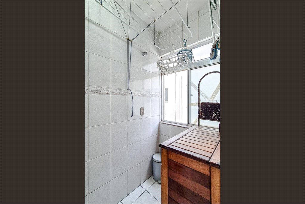 Apartamento à venda com 2 quartos em Lapa de Baixo, São Paulo, SP