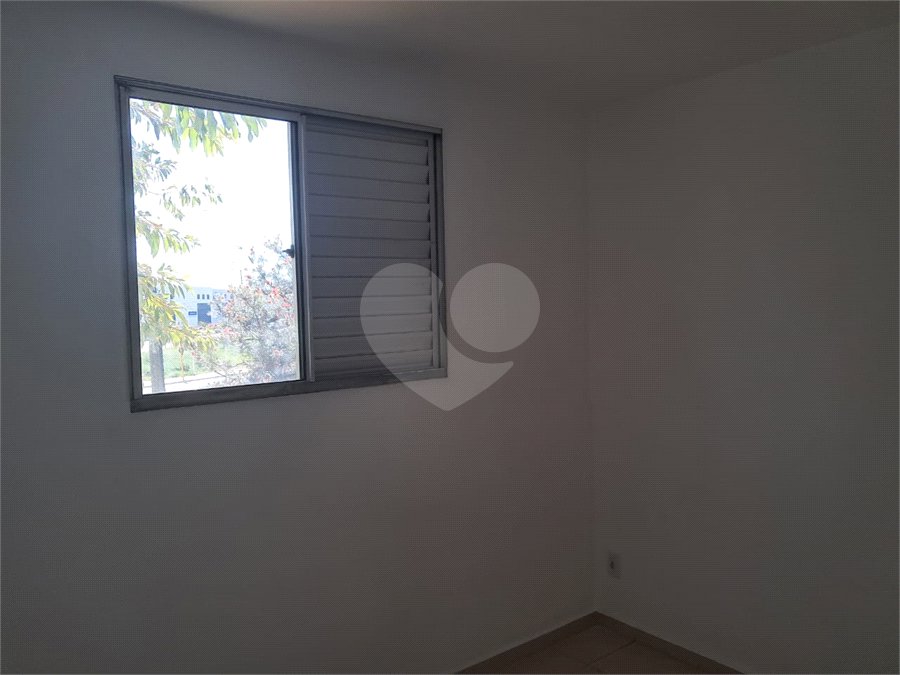 Apartamento à venda com 2 quartos em Distrito Industrial Miguel Abdelnur, São Carlos, SP