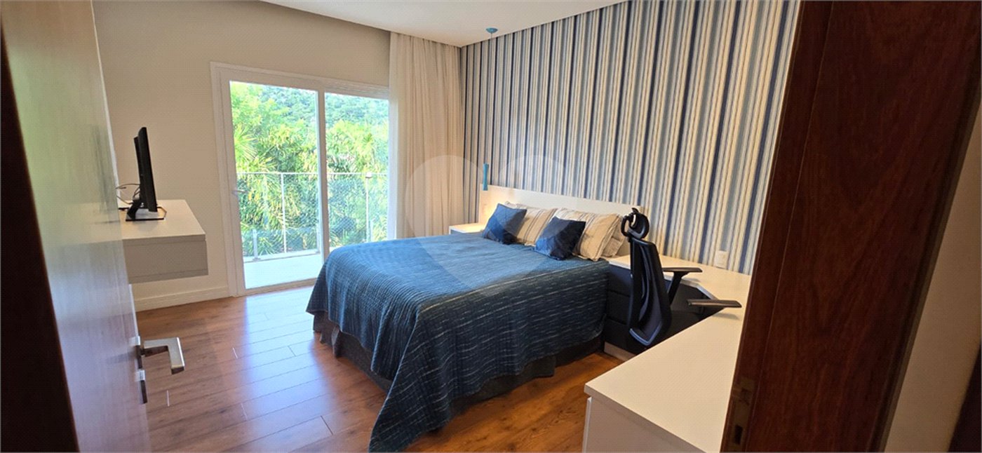 Casa à venda com 7 quartos, sendo 5 suítes, em Residencial Jardim Primavera, Louveira, SP