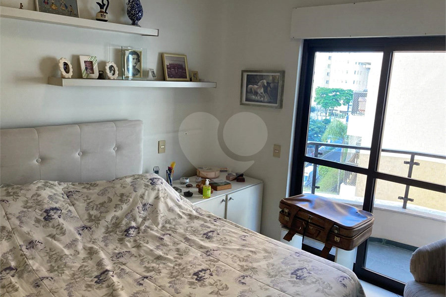 Apartamento à venda com 3 suítes em Santana, São Paulo, SP