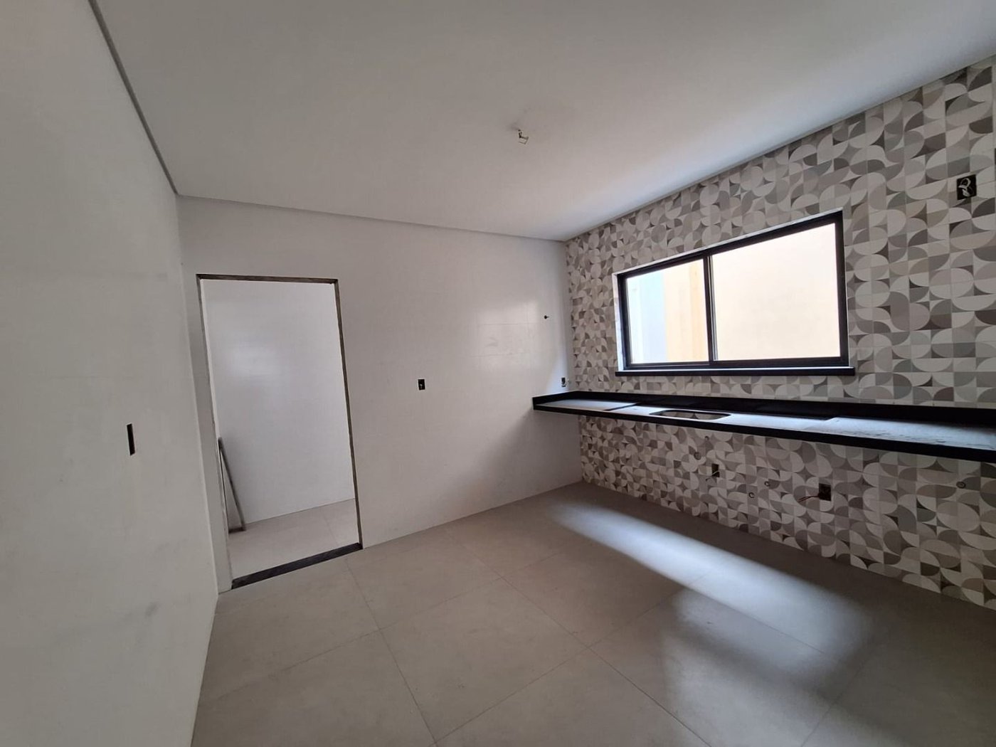 Casa com 3 dormitórios à venda, 130 m² por R$ 1.580.000,00 - Ponta da Praia - Santos/SP