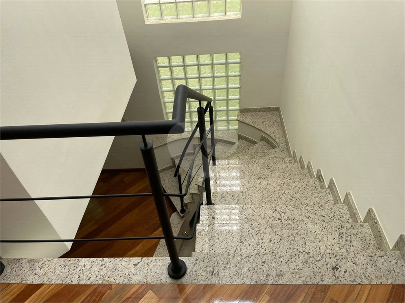 Casa à venda com 4 quartos, sendo 2 suítes,  em Jardim Pagliato, Sorocaba, SP