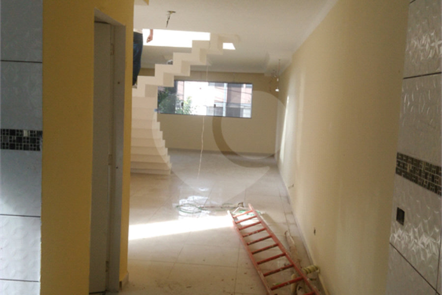 Sobrado à venda com 3 quartos, sendo 1 suíte, no Brasilândia, São Paulo, SP