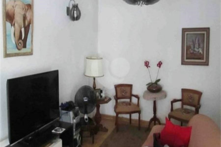 Sobrado à venda com 4 quartos em Granja Julieta, São Paulo, SP
