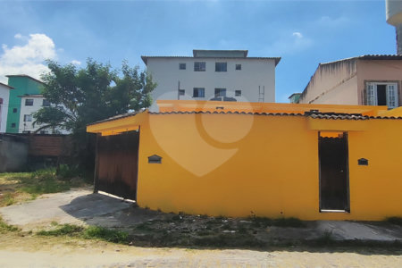 Casa à venda ou para alugar com 3 quartos, sendo 2 suítes, em CAMPO GRANDE, Rio de Janeiro, RJ