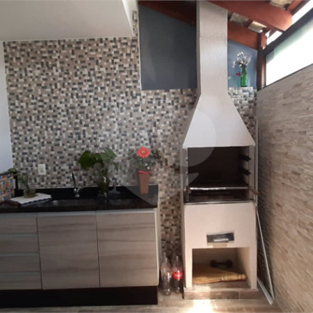 Casa à venda com 3 quartos, sendo 1 suíte,  no condomínio Liberty, Mogi das Cruzes - SP