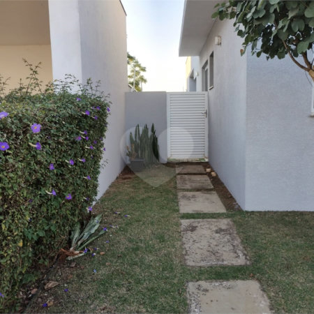 Casa para alugar com 3 suítes no condomínio Residencial Alto de Itaici, Indaiatuba - SP