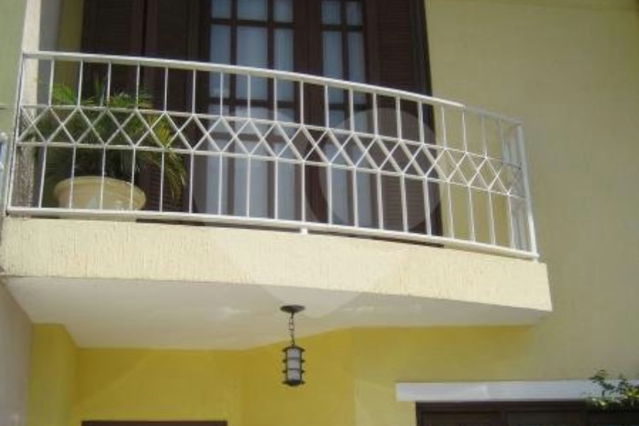 Sobrado à venda com 3 quartos, sendo 1 suíte, em Vila Ester (zona Norte), São Paulo, SP