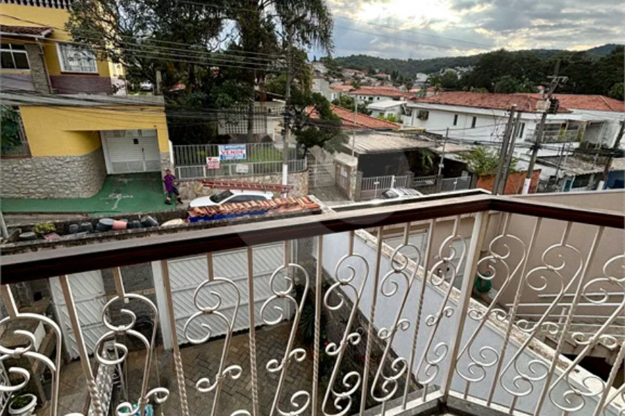 Casa à venda com 4 quartos, sendo 3 suítes, no condomínio Tremembé, São Paulo - SP
