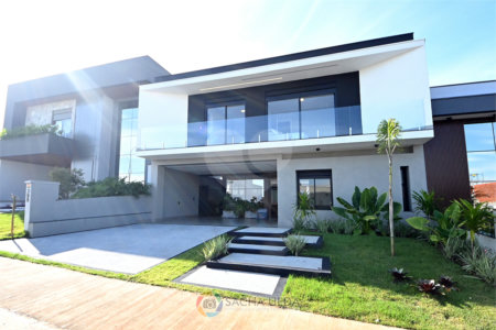 Casa à venda com 4 suítes no condomínio Residencial Dona Maria Candida, Indaiatuba - SP