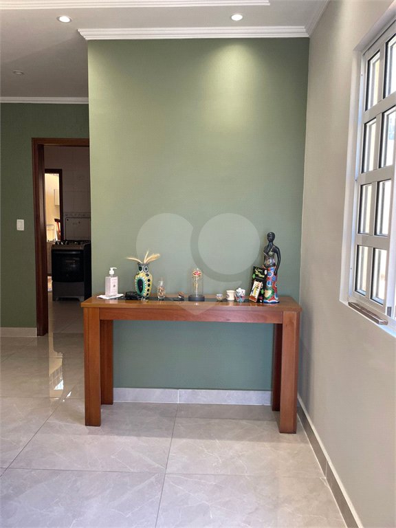 Casa à venda com 3 quartos, sendo 1 suíte, no condomínio Jardim Europa, Mogi das Cruzes - SP
