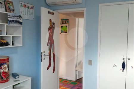 Apartamento à venda com 3 quartos, sendo 1 suíte, em Jardim Paulista, São Paulo, SP