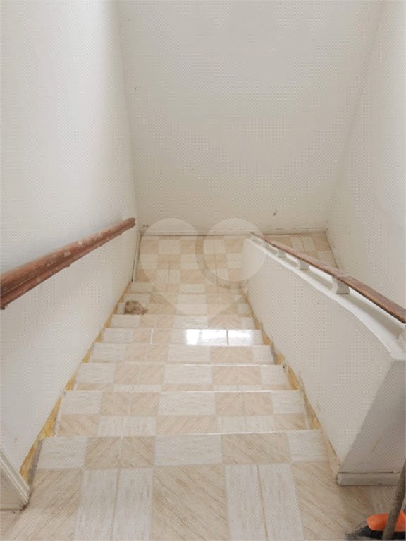 Sobrado à venda com 2 quartos em Vila Perreli, Poá, SP
