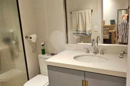 Apartamento à venda com 3 suítes em Mirandópolis, São Paulo, SP