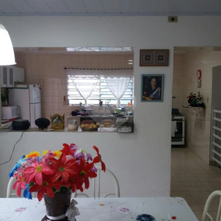 Casa à venda com 4 quartos, sendo 1 suíte,  em Jardim Helga, São Paulo, SP