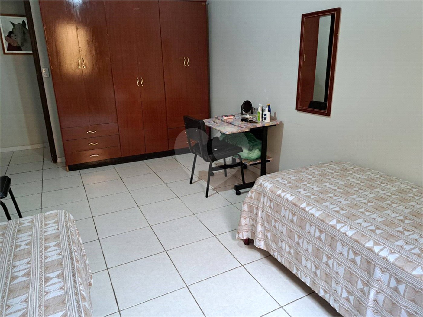 Casa à venda com 2 quartos, sendo 1 suíte,  em Jardim Saira, Sorocaba, SP